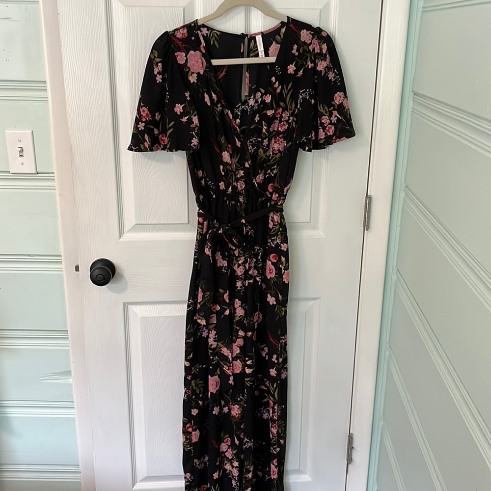 Wide leg pant jumpsuit